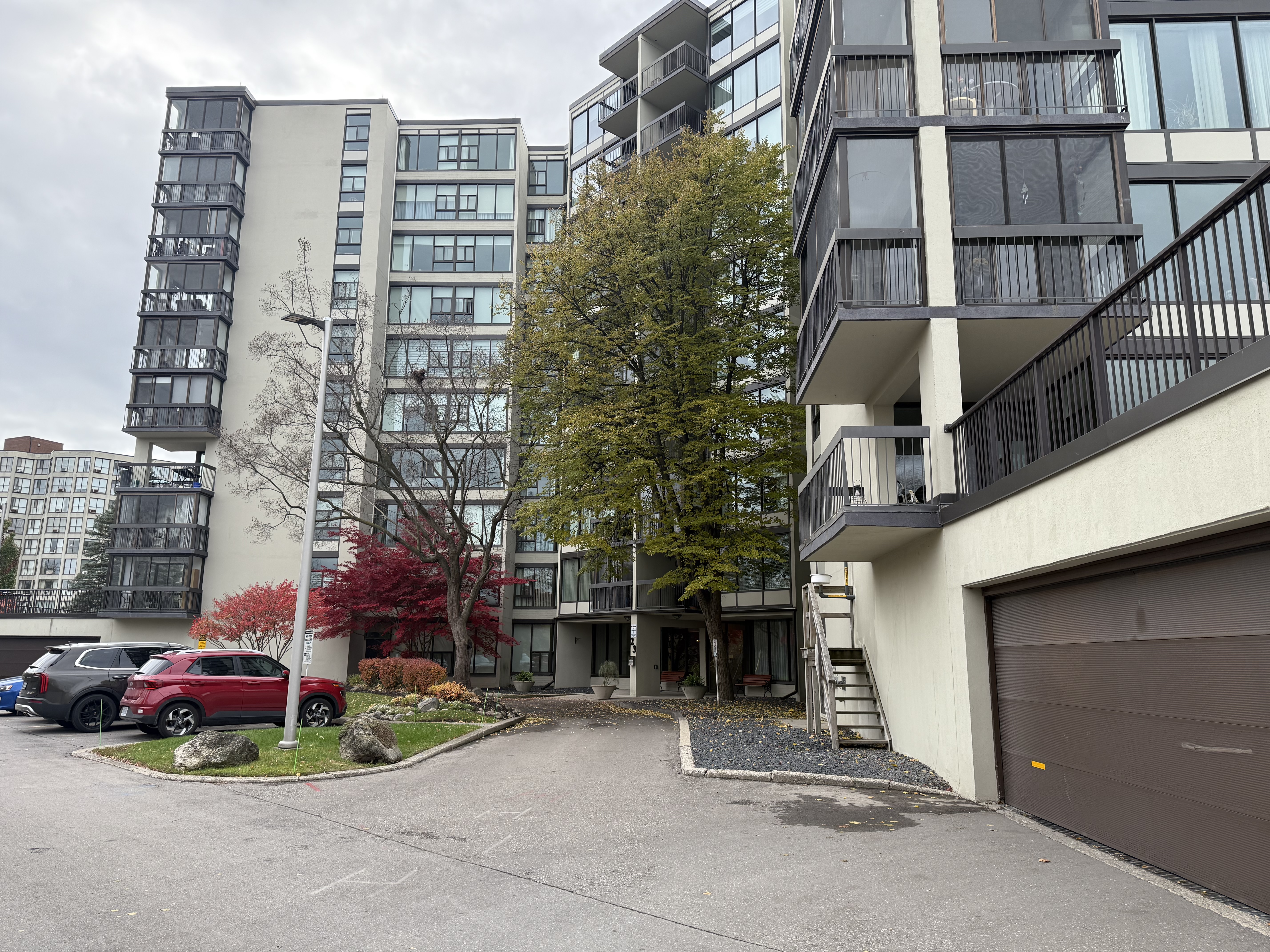 23 Woodlawn Road East 510, Guelph, ON N1H 1G8 — photo 1