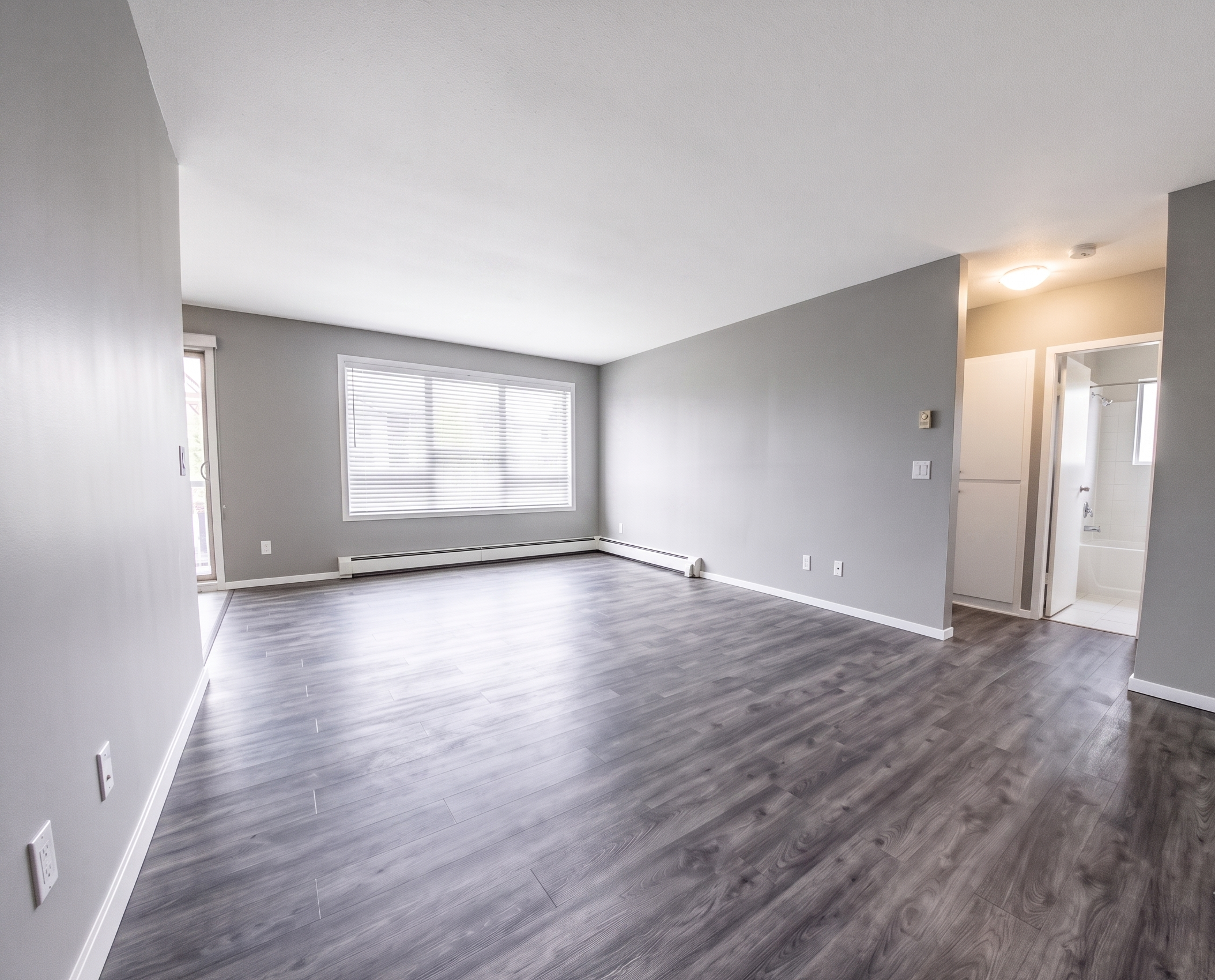 201 Erb Street West, Waterloo, ON N2L 1V6 — photo 3