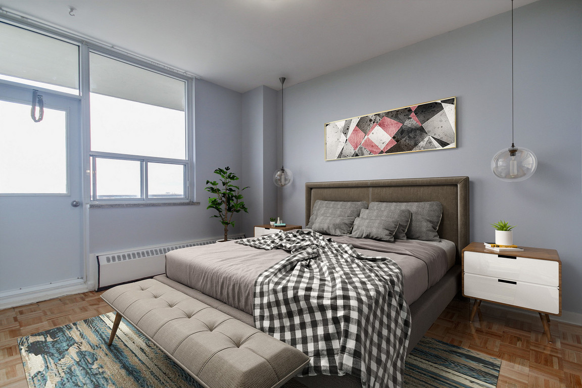 Camelot Towers - 981 Main Street West, Hamilton
