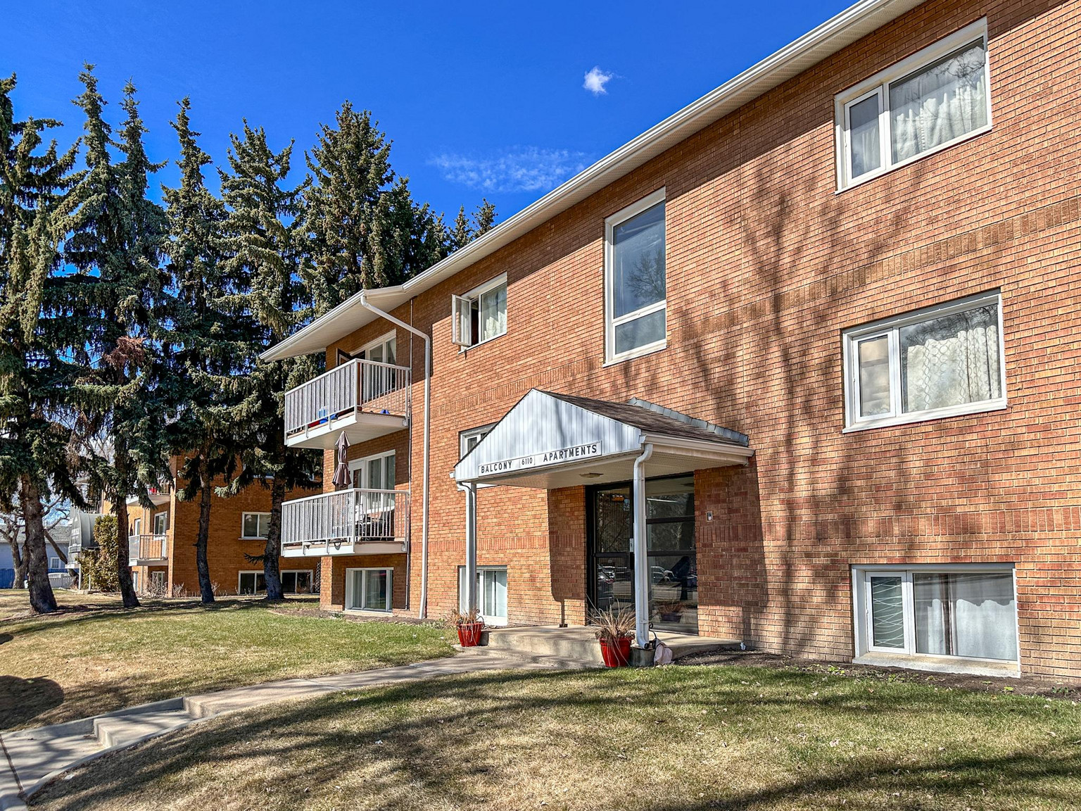 Balcony Apartments - 6110 118th - Photo 7
