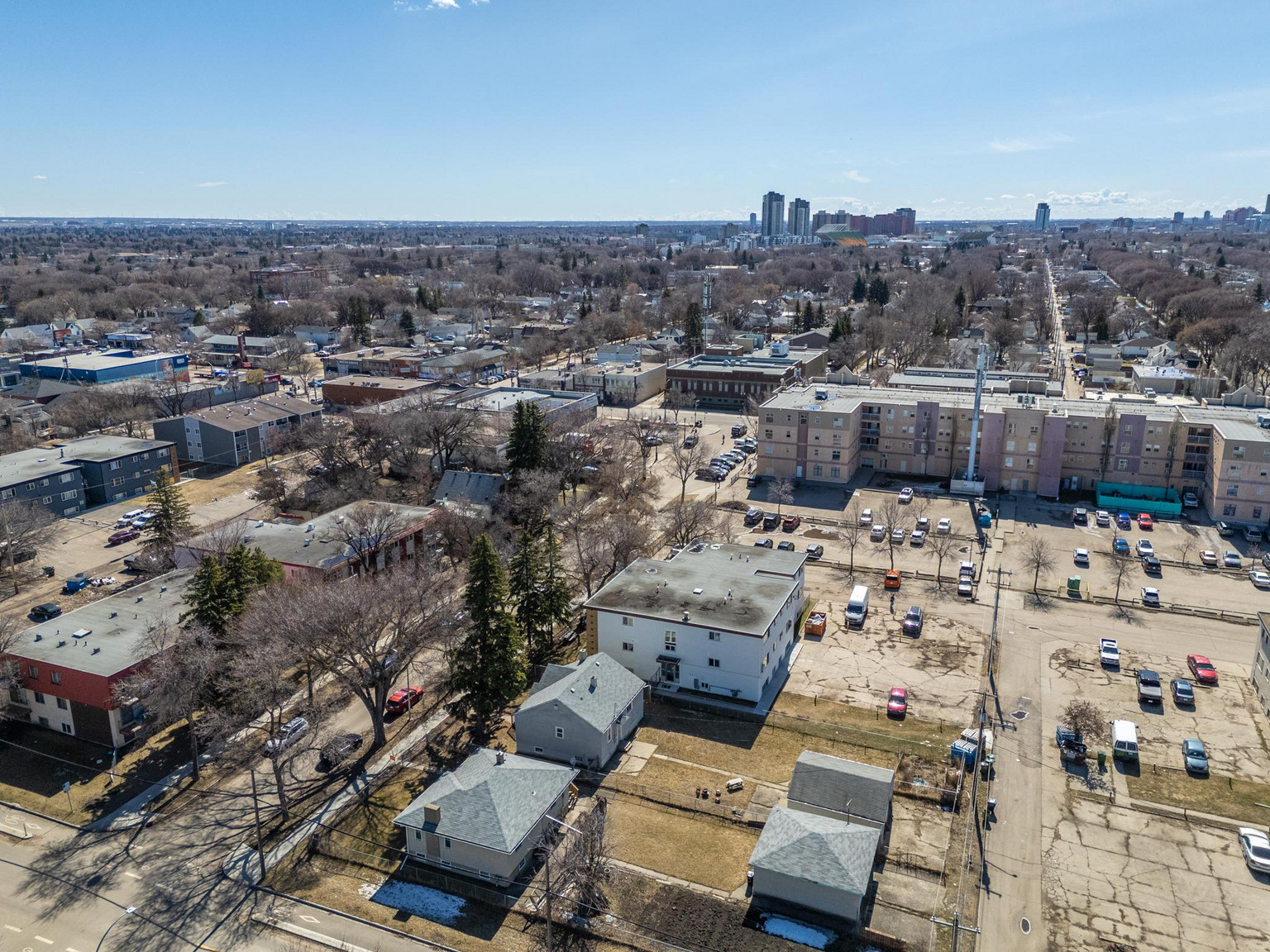 Madison Place - 11836 89th - Photo 11