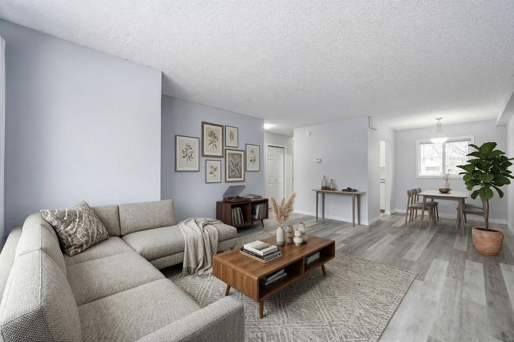205 N - Photo 2