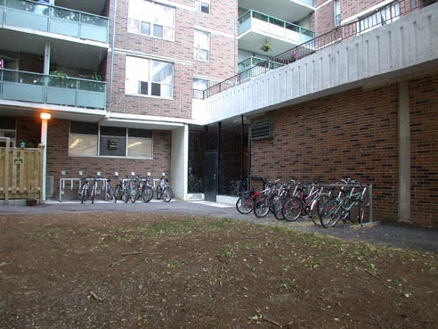140 Carlton Street - Photo 7