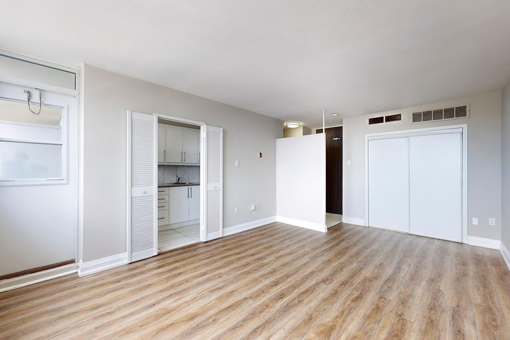 40 & 60 Pleasant Blvd - Photo 44