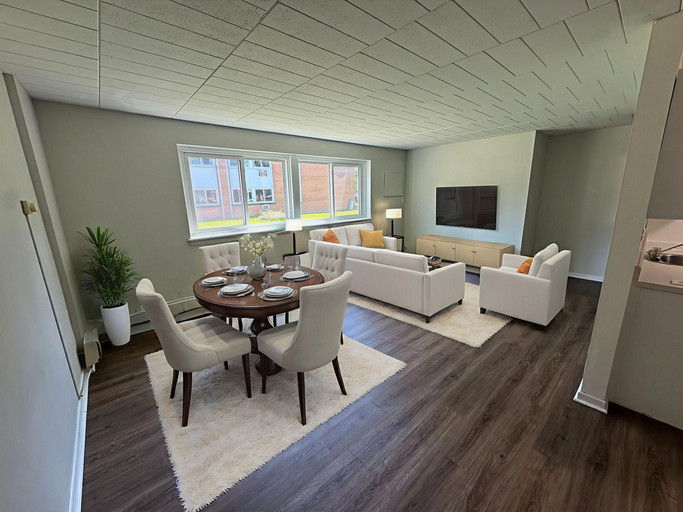 Courtyards of Parkway Apartments