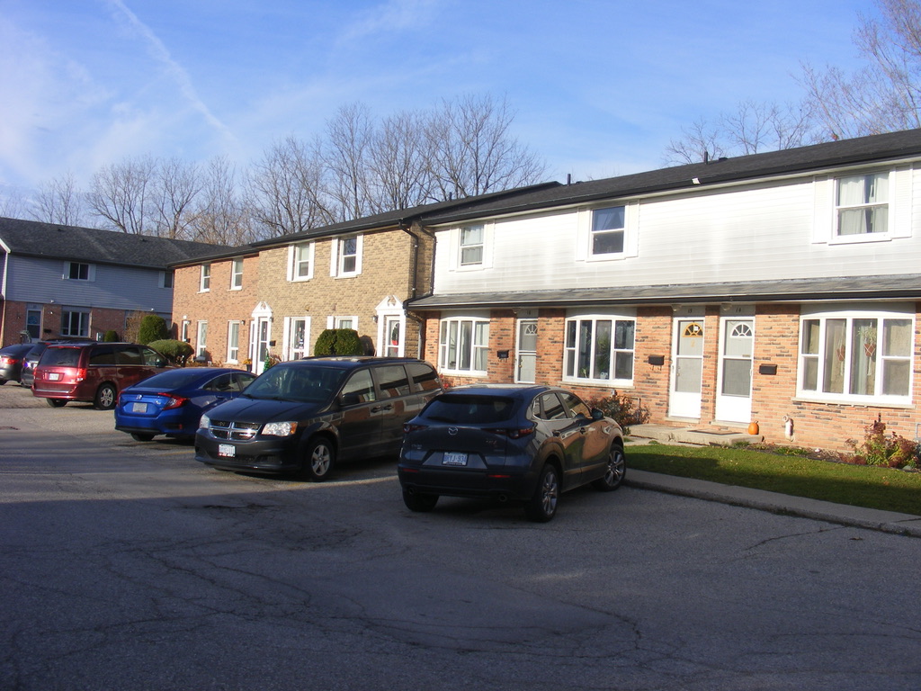 255 Thames St N, Ingersoll, ON N5C 3E3 — photo 2