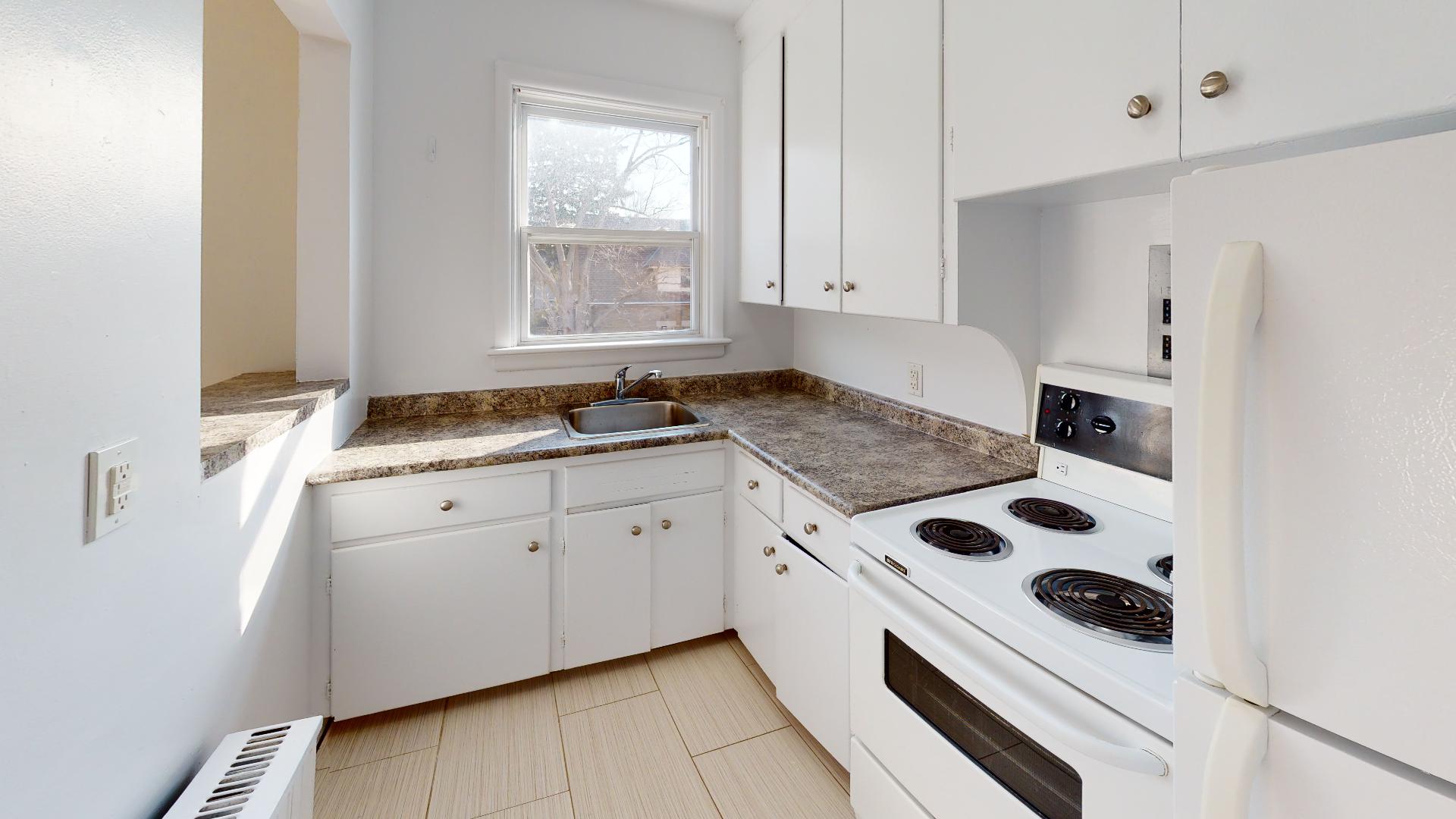 324 Wortley Rd, London, ON N6C 3R7 — photo 3