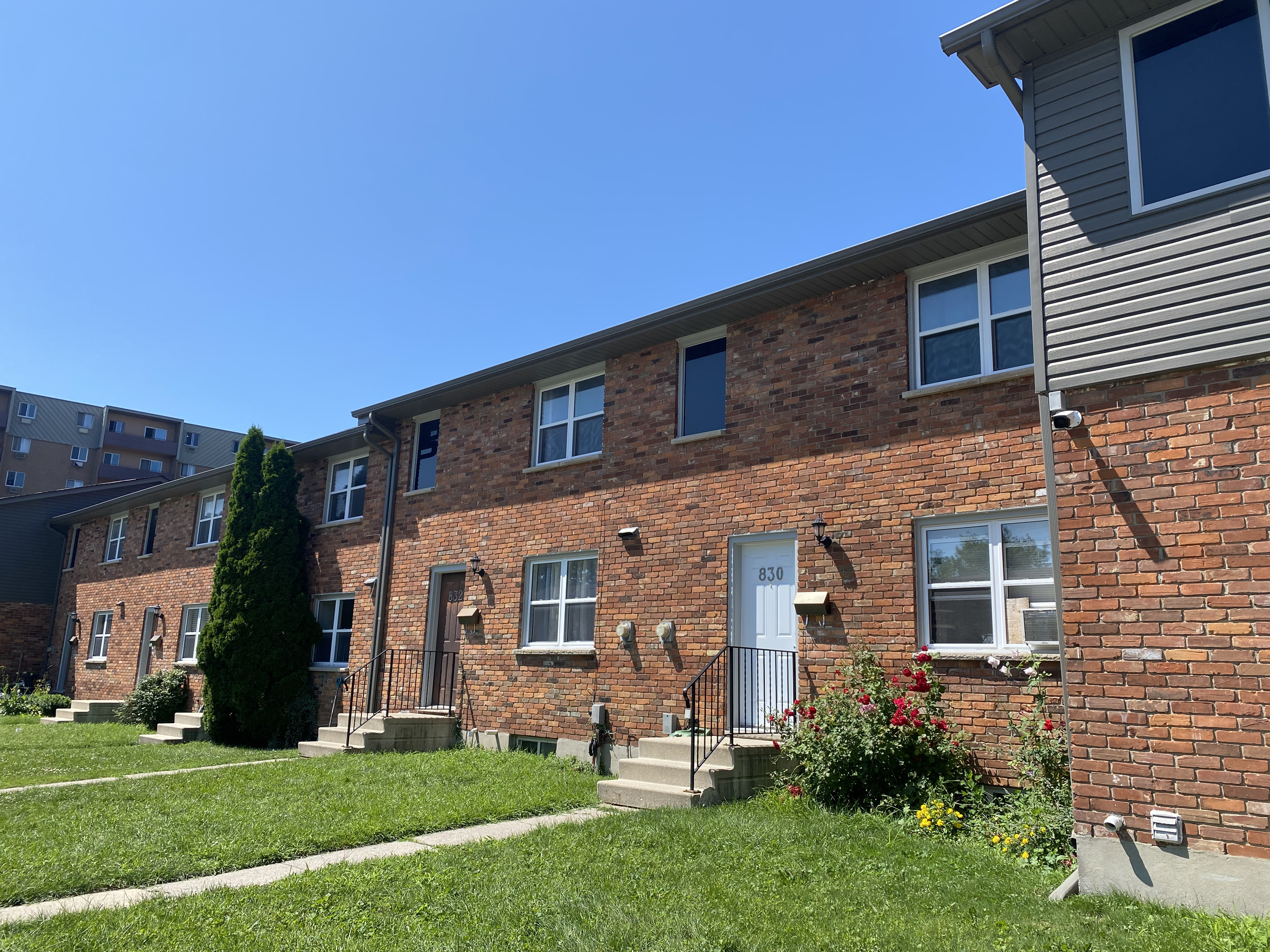 800 Kipps Lane, London, ON N5Y 4R7 — photo 1