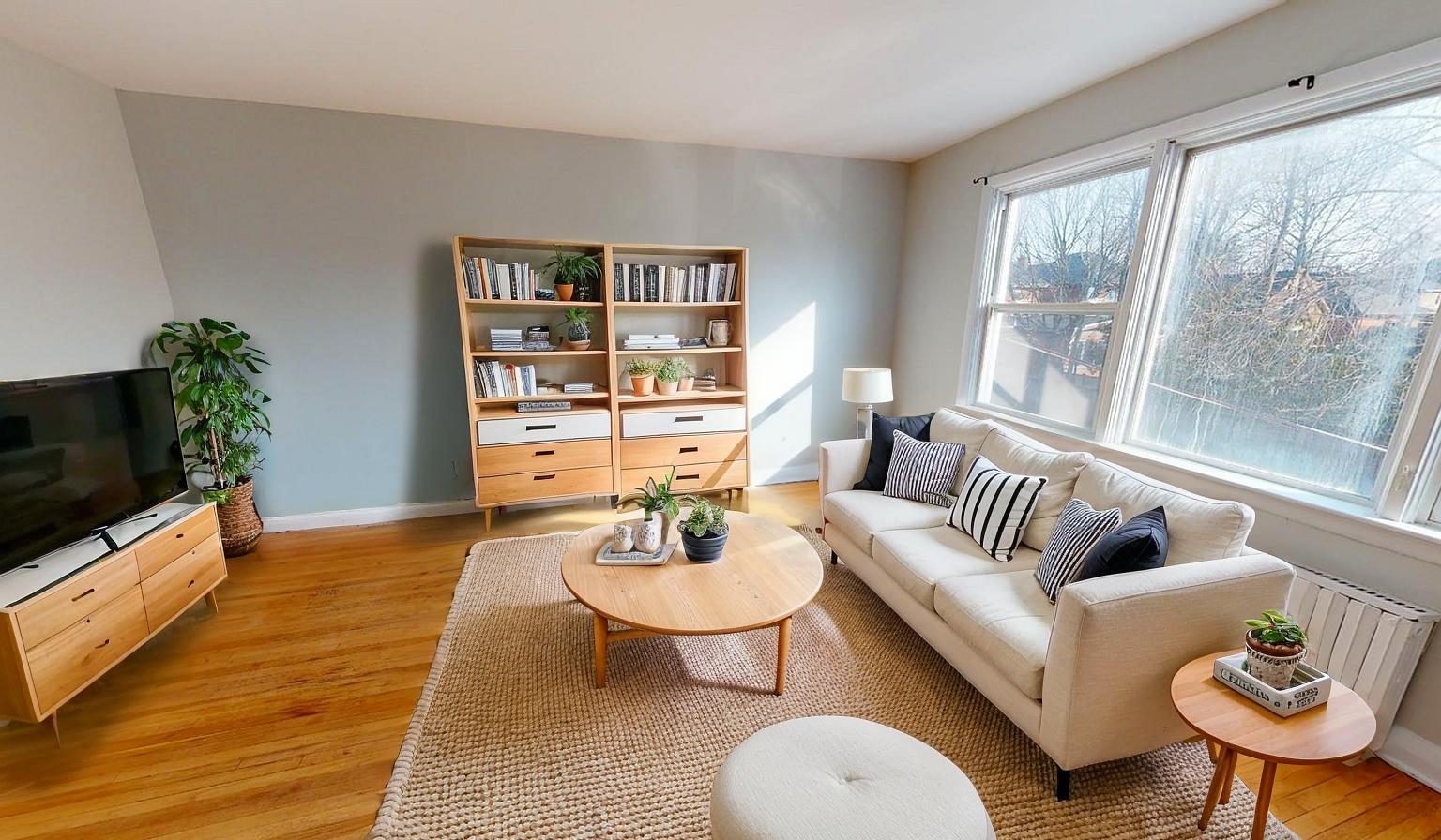 324 Wortley Rd, London, ON N6C 3R7 — photo 1