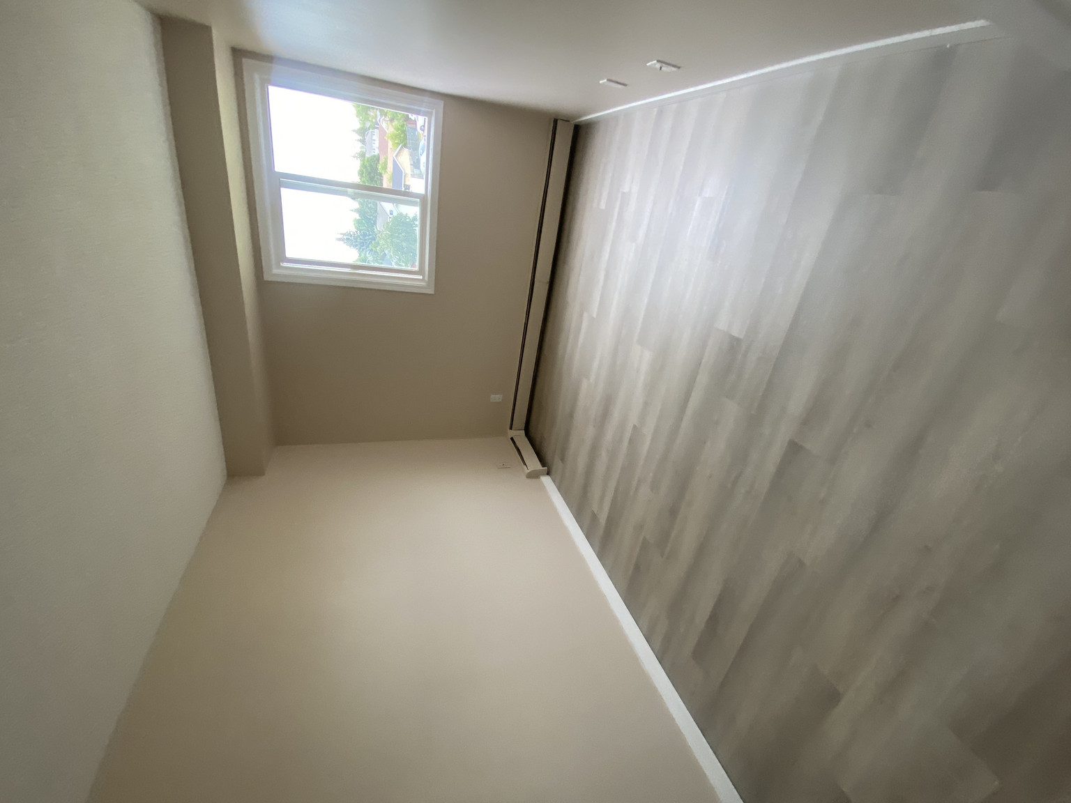 Riviera Garden One Month Free Rent !  - Photo 4