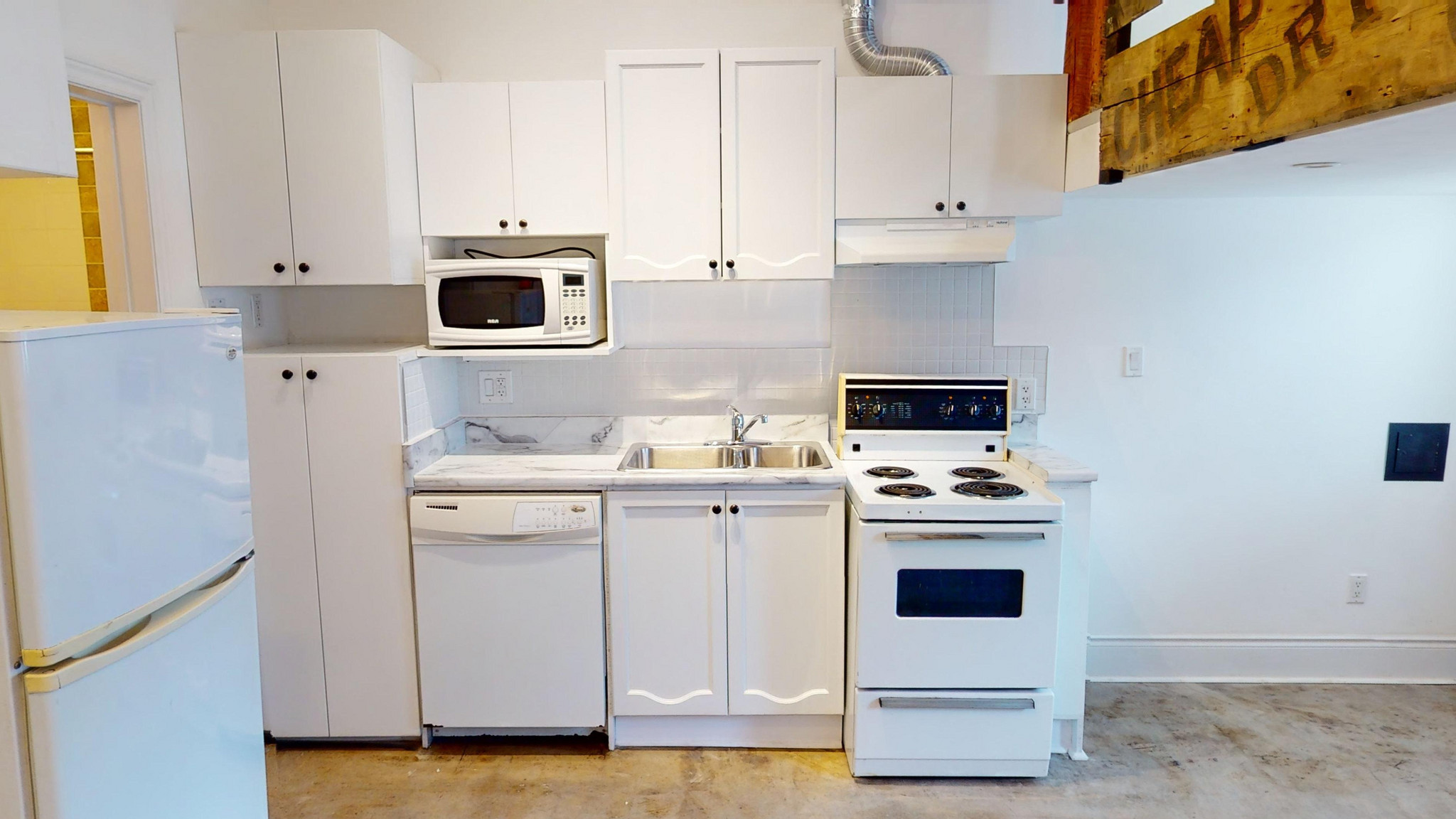 THE GERRARD FLATS - Photo 12