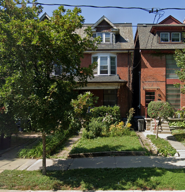 COLLEGE ST & DOVERCOURT RD