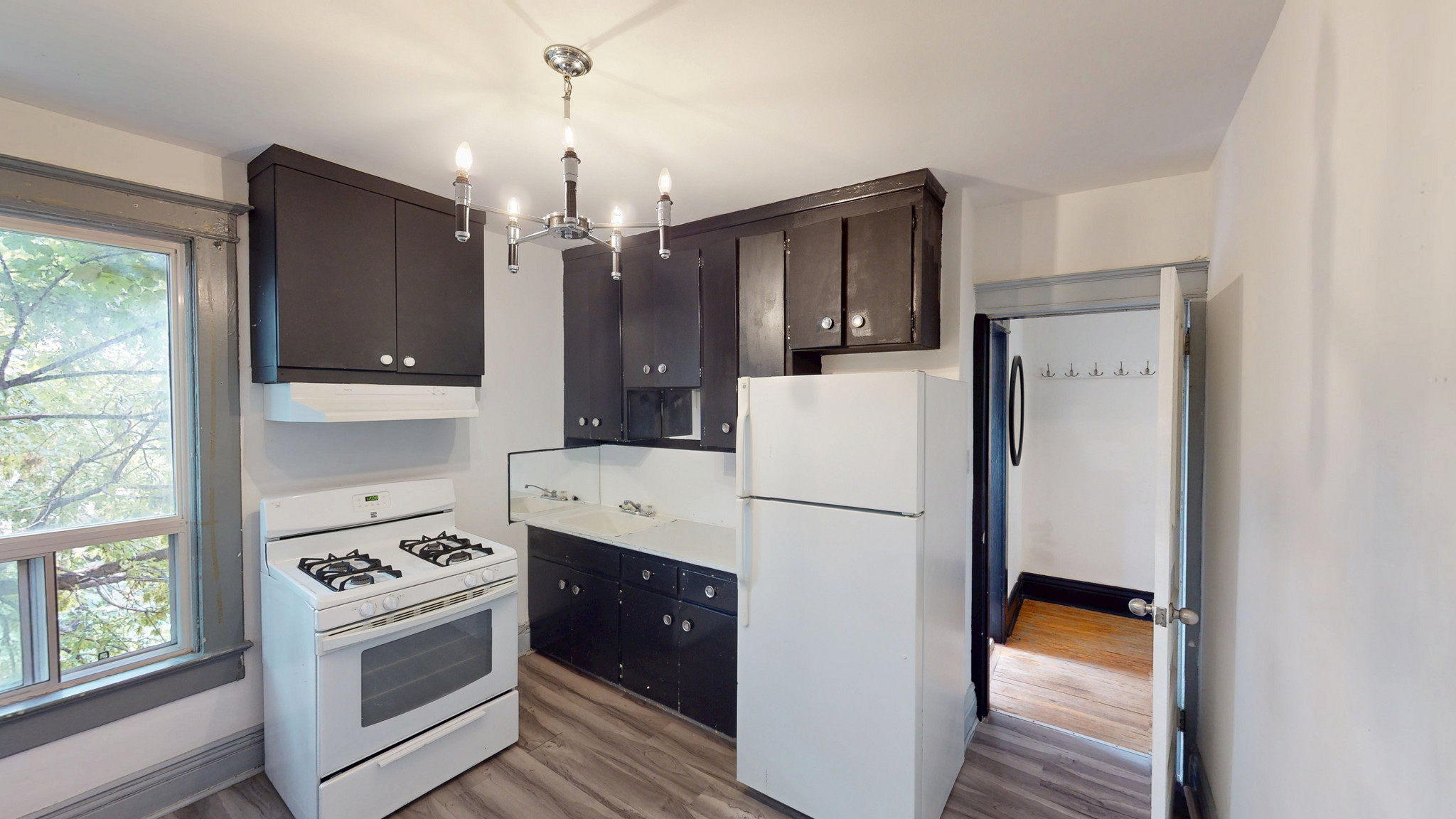 BLOOR ST W & DOVERCOURT RD - Photo 8