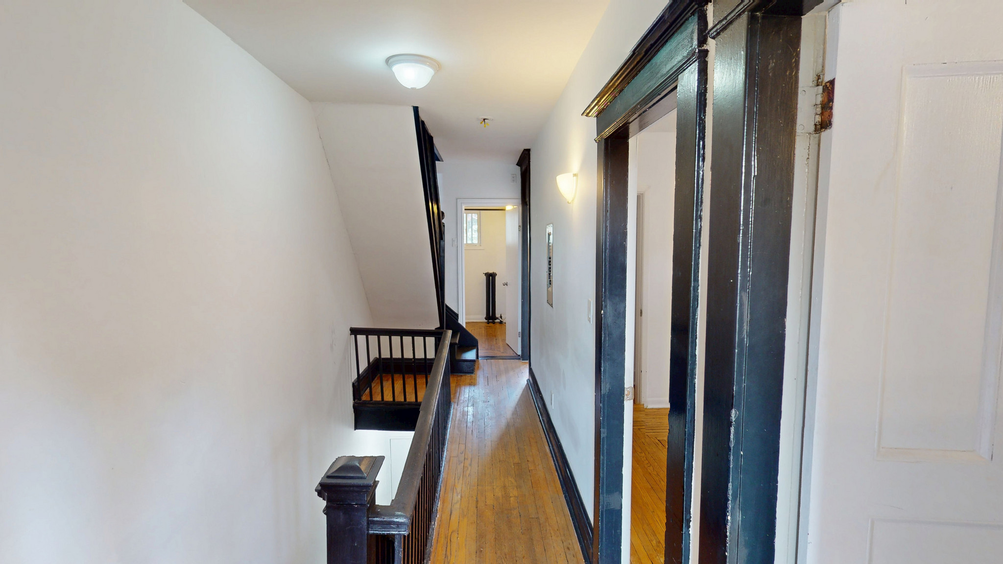 BLOOR ST W & DOVERCOURT RD - Photo 18