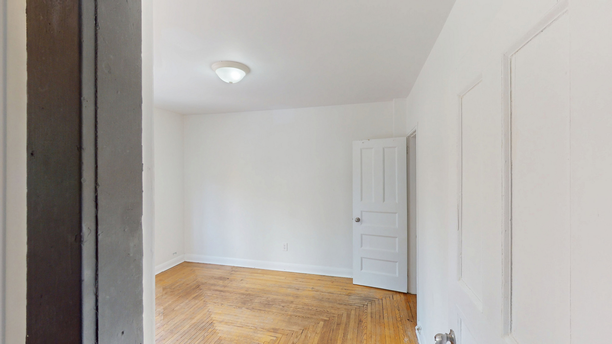 BLOOR ST W & DOVERCOURT RD - Photo 30