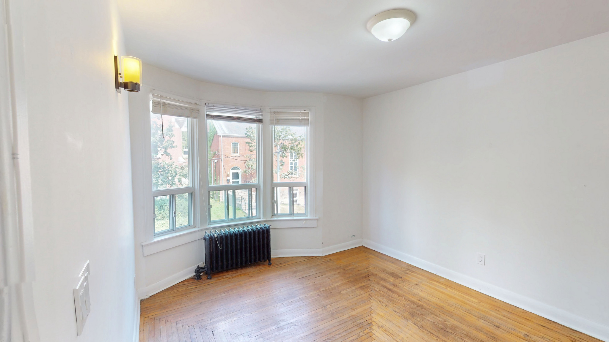 BLOOR ST W & DOVERCOURT RD - Photo 32