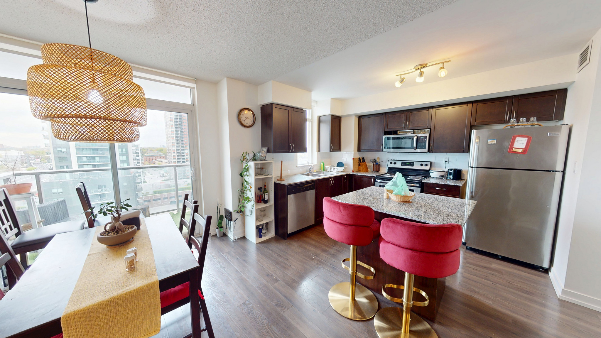 UPSIDE DOWN CONDOS - Photo 16
