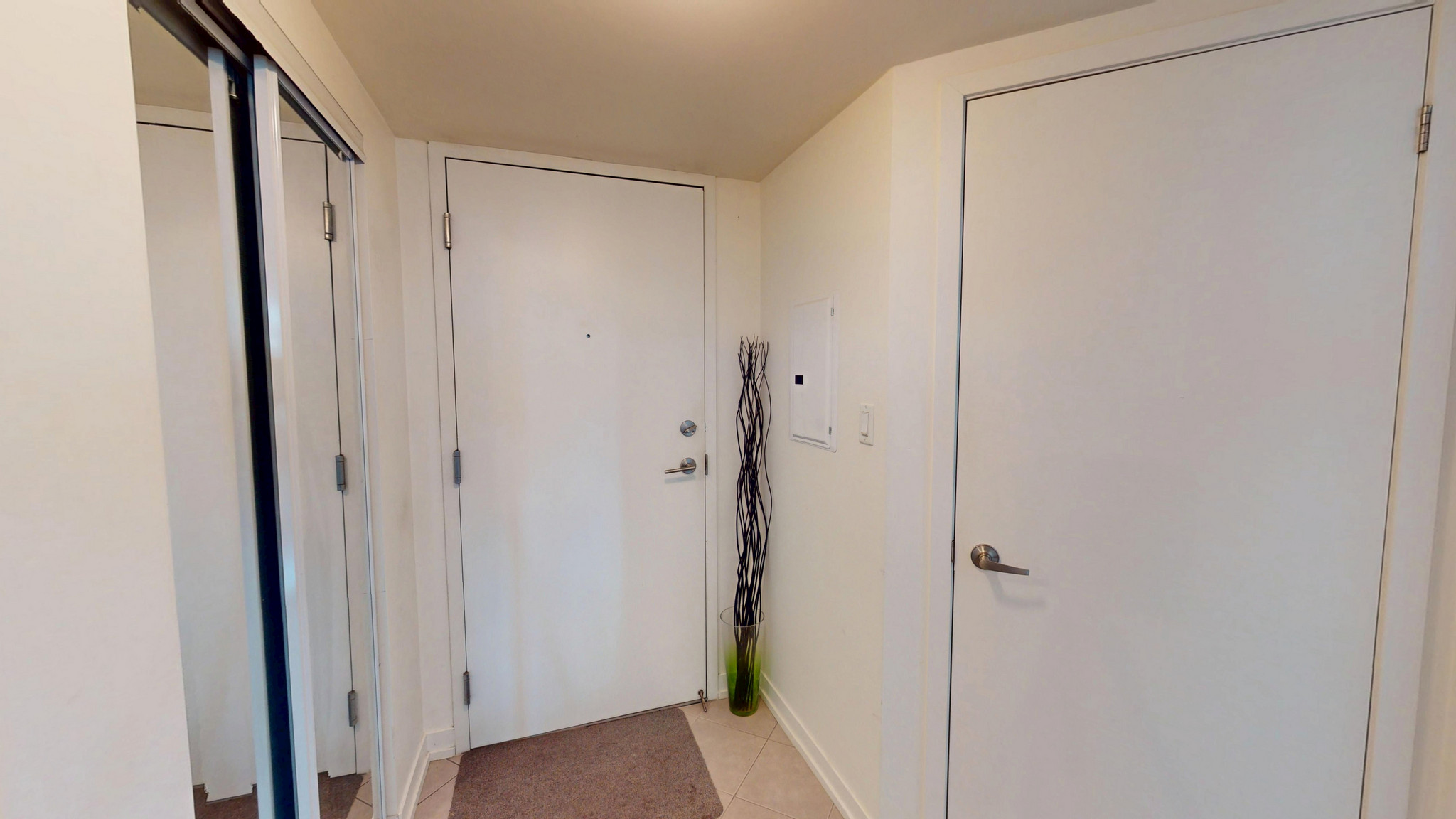UPSIDE DOWN CONDOS - Photo 6