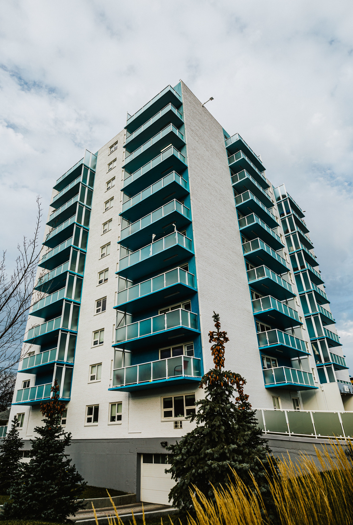 1155 Grant - Photo 2