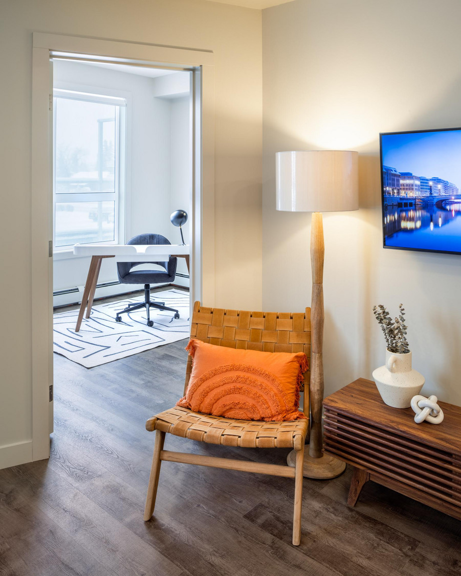 Catalyst Luxury Residences - Photo 19