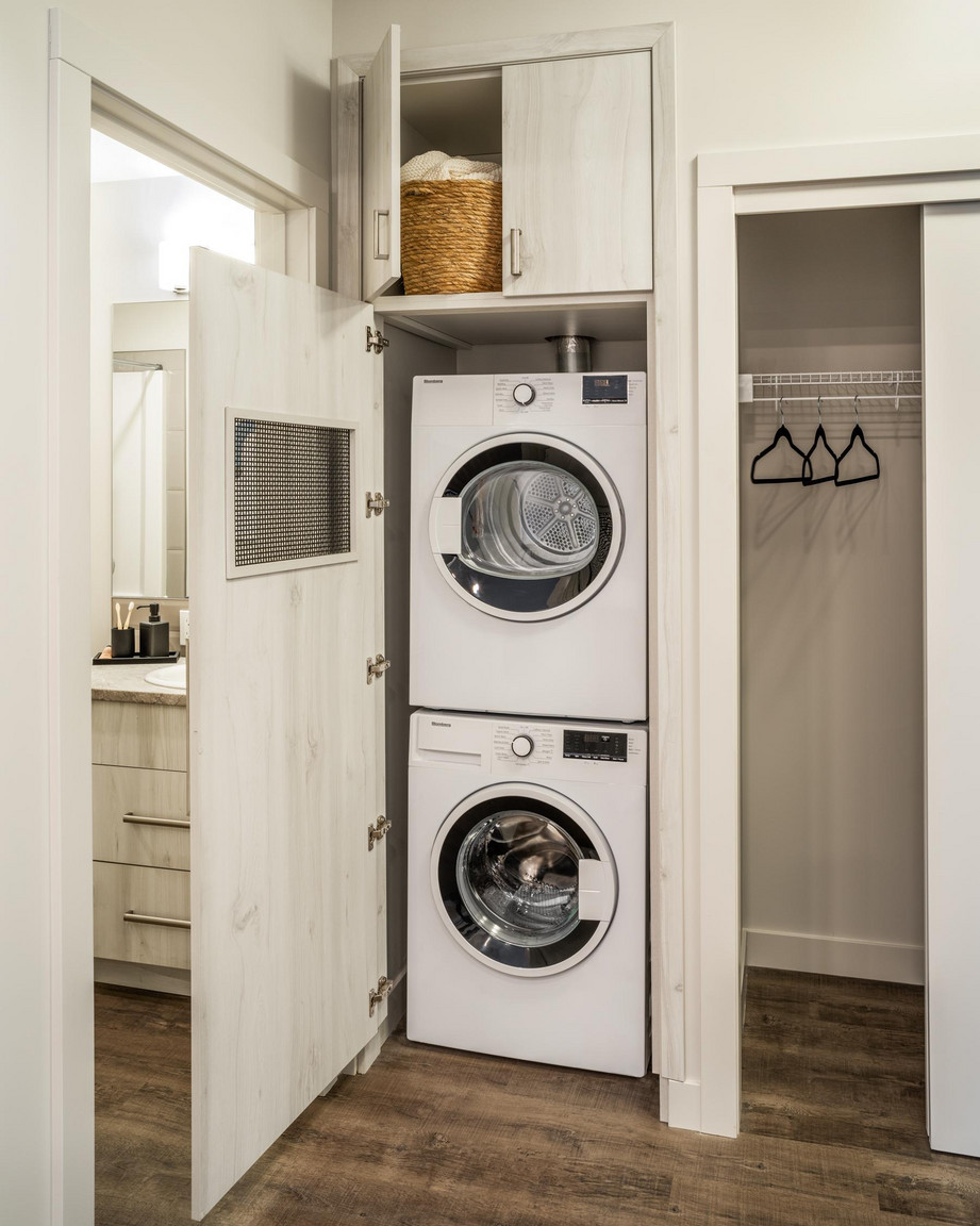 Catalyst Luxury Residences - Photo 15